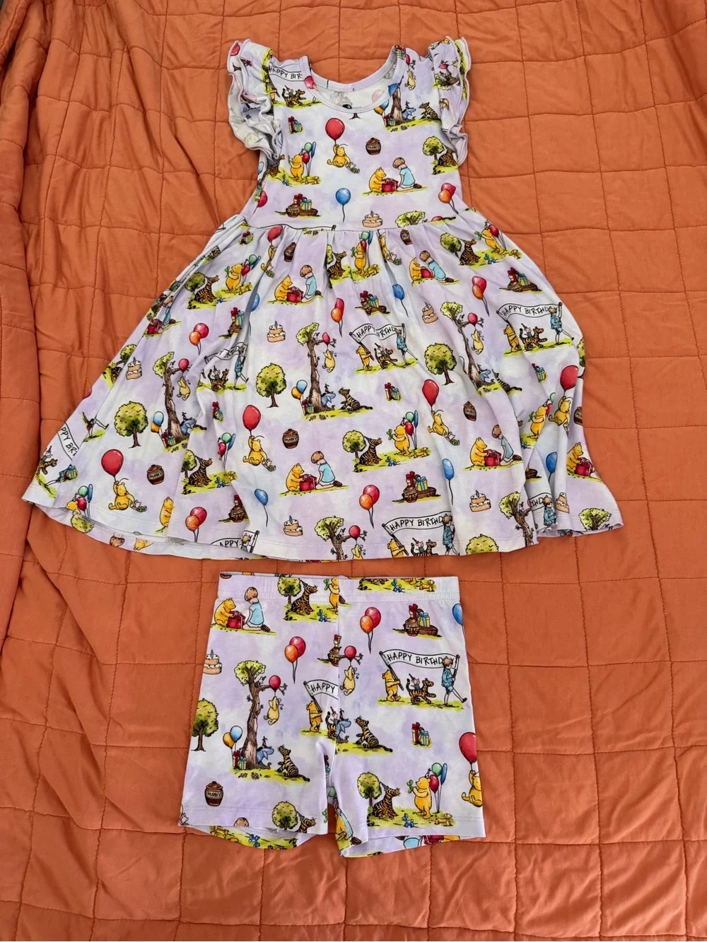 Lama Littles Hundred Acre Birthday Winnie The Pooh Twirl With Shorts 4T PLAY